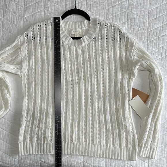 NWT Cyrus Winter White Knit Sweater – Vertical Texture in Bone, Size M - Picture 9 of 10
